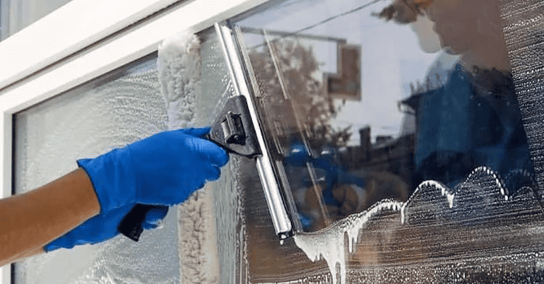 Optimal Ranges Discover the Best Temperature to Wash Outside Windows